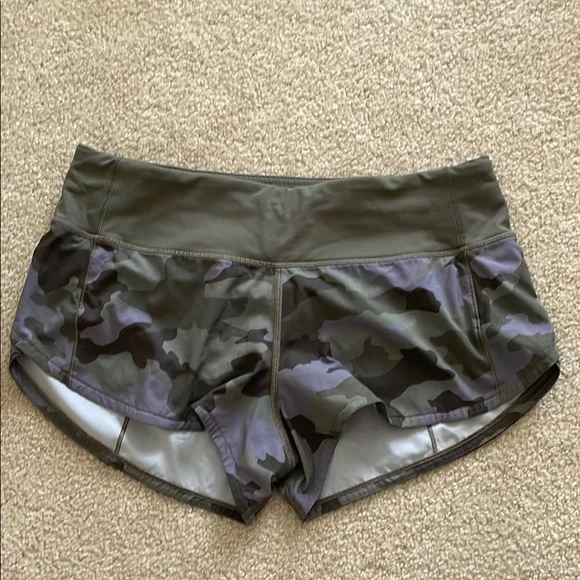 lululemon athletica Green and Gray Athletic Shorts - Picture 4 of 4